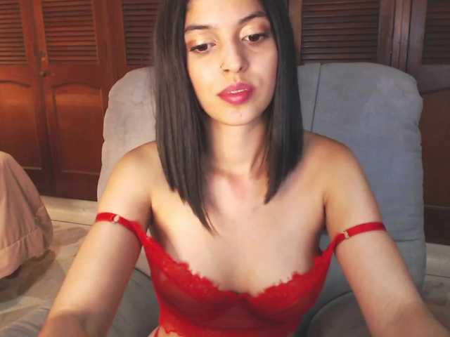 Fotogrāfijas GiaSmith-1 @remain Every 44tk Topless OiledFULL NAKED PUSSY PLAY