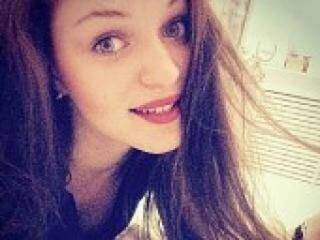 Erotiska video tērzēšana gimnastkka