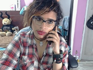 Fotogrāfijas ginger-s "Ride and Squirt !! Roll the dice by tipping 20 tokens to have a chance for my Nude Snapchat for 1 month #new #arab #ebony #milk #bigtits #bigass #footjob #mistress #bdsm #smoke #pregnant