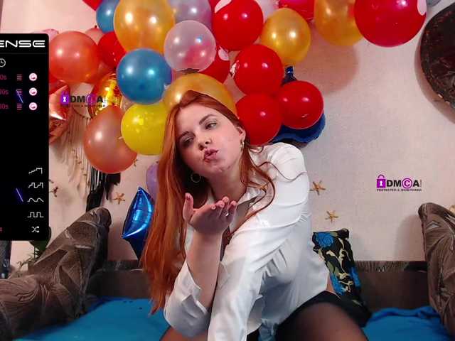 Fotogrāfijas GingerMiracle For peace in Ukraine! ONLYFANS 50 % WHOLE MONTH! You can be anyone here, be it the king, my personal DJ! Winning games 100%!159