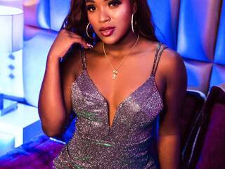 Erotiska video tērzēšana GinnaDiior