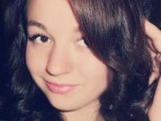Erotiska video tērzēšana girlcharm1