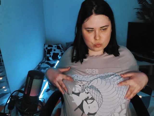 Fotogrāfijas GirlPower1 take off my t-shirt^^love vibe 25