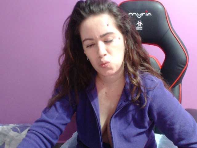 Apraides ekrānuzņēmumi GldSquirt23