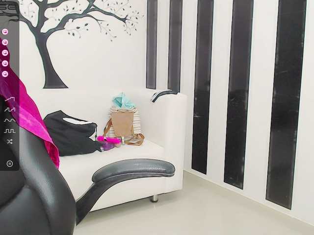 Apraides ekrānuzņēmumi GlendaHolt