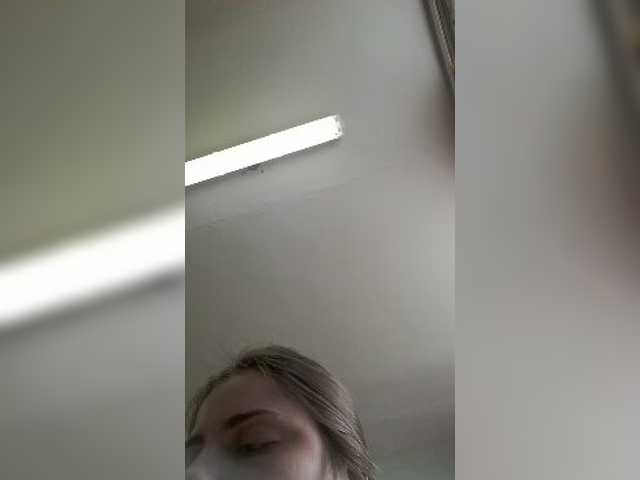 Apraides ekrānuzņēmumi HaleySmith