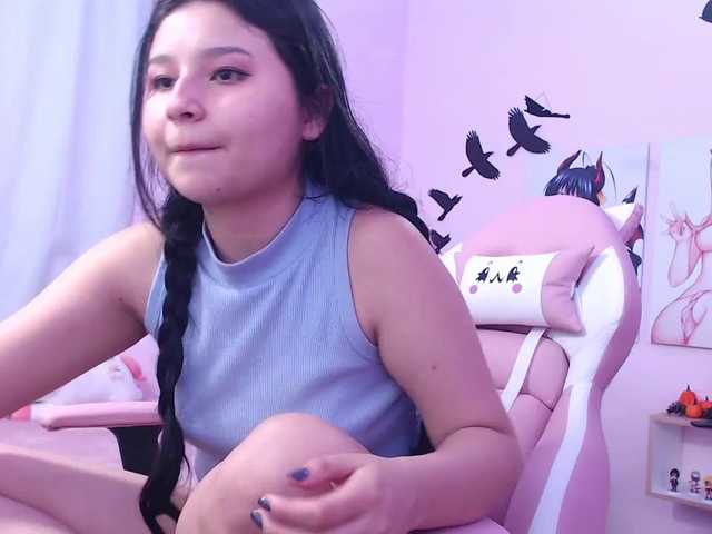 Fotogrāfijas Hanaarosse I'm a sweet new webcam girl, do you want to come and enjoy me?