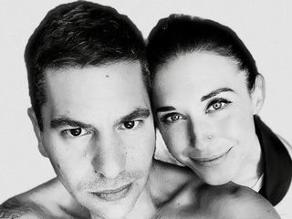 Erotiska video tērzēšana Hard-to-HandleXXX