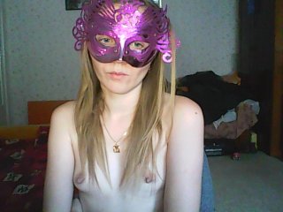 Fotogrāfijas SweetKaty8 I'm Katya. Masturbation, SQUIRT, toys and all vulgarity in group and private chat rooms =). Cam-15; feet-10.put LOVE-HEART LITTER!