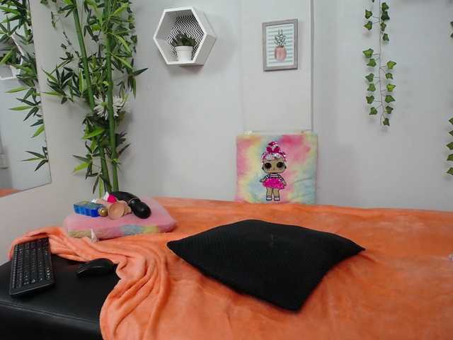 Apraides ekrānuzņēmumi hellen-fox