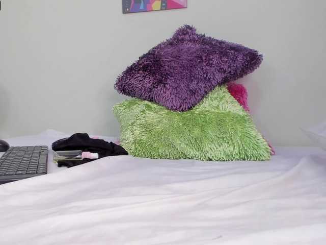 Apraides ekrānuzņēmumi Hellen-milfy