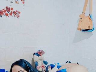 Erotiska video tērzēšana HellenGrey69