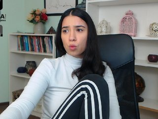 Fotogrāfijas Henriqua #lovenseon #maybe #squirt #lovense #lush #ohmibod #new #cute #teen #brunette #sensual #pussy