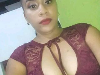 Erotiska video tērzēšana HiilaryRomero