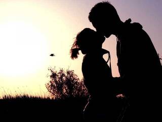 Erotiska video tērzēšana HOOTCOUPLE1