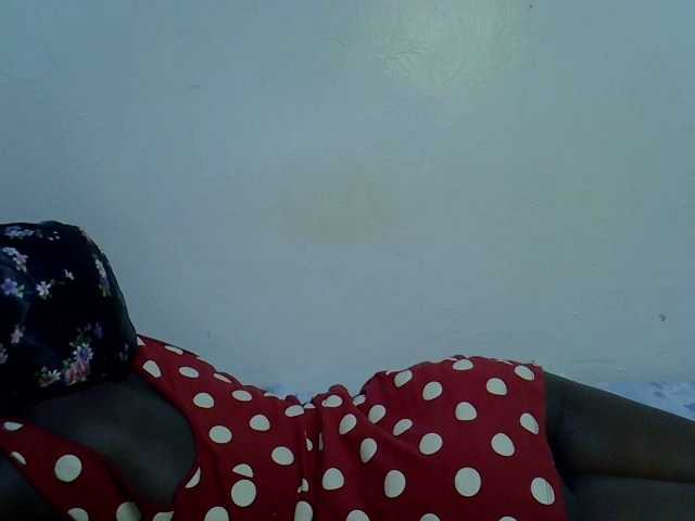 Apraides ekrānuzņēmumi Horny-Barbie