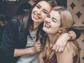 Erotiska video tērzēšana hotbitches