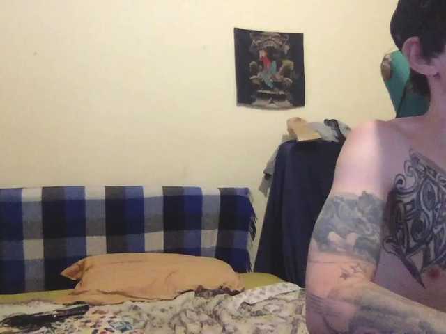 Apraides ekrānuzņēmumi HoTdAiSy