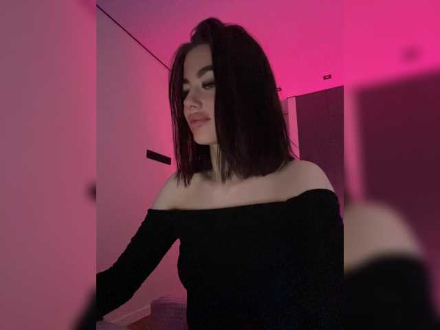 Apraides ekrānuzņēmumi HotGirlEva