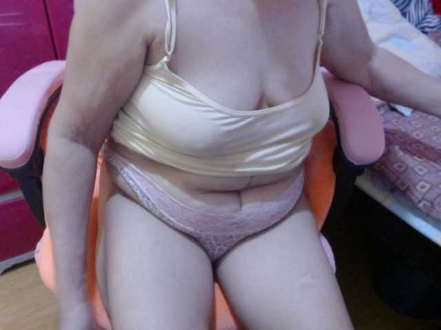 Apraides ekrānuzņēmumi hotgrannyxx