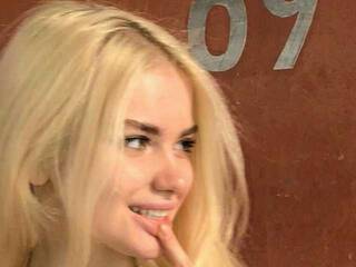 Erotiska video tērzēšana HotSexyBaby