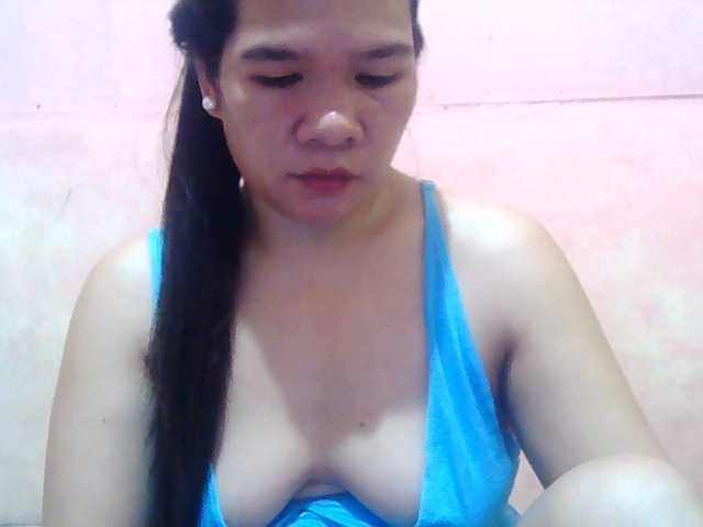 Fotogrāfijas HottBella69 hi everyone im bella from tacloban leyte i work here after typhoons my place need to provide foods in start build my house pls respect my room in hope all have hearts to help me thank you so much god bless:)