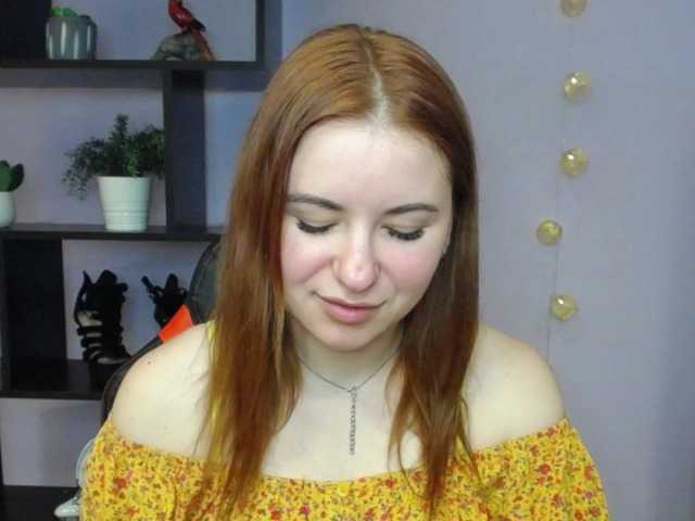 Apraides ekrānuzņēmumi hottiexLayla