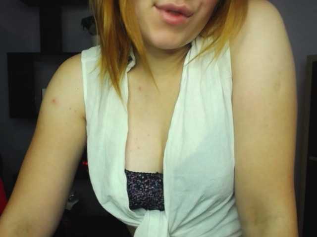Apraides ekrānuzņēmumi hottiexLayla