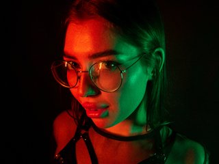 Erotiska video tērzēšana iampiggygirl