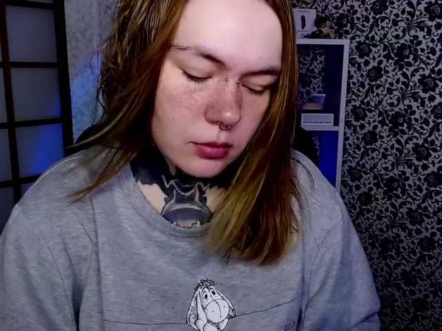 Apraides ekrānuzņēmumi Icewomanx