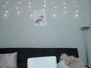 Apraides ekrānuzņēmumi ImCharlotteX