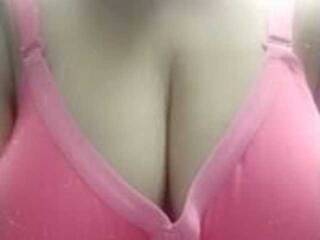 Erotiska video tērzēšana IndianEsha