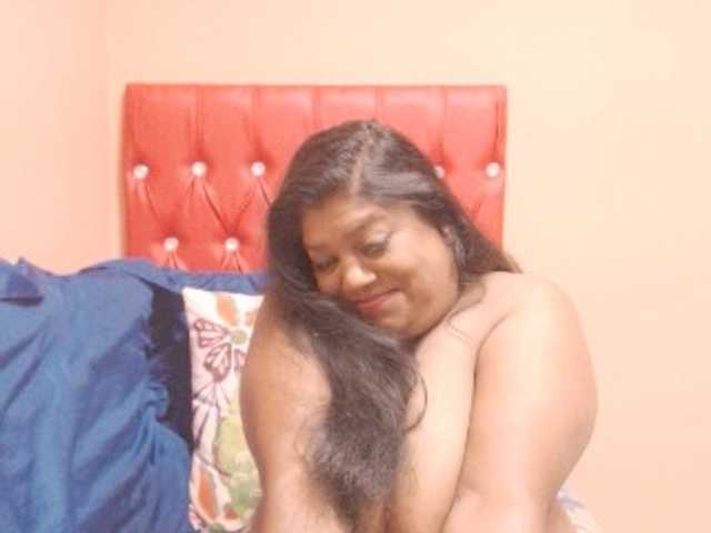 Fotogrāfijas INDIANFIRE real men love chubby girls ,sexy eyes n chubby thighs hi guys inm sonu frm south africa come say hi n welcome me im new ere