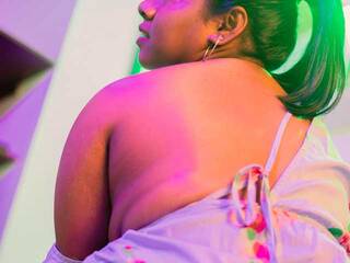 Erotiska video tērzēšana IndiraVermutt