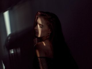 Erotiska video tērzēšana InnesTaylor