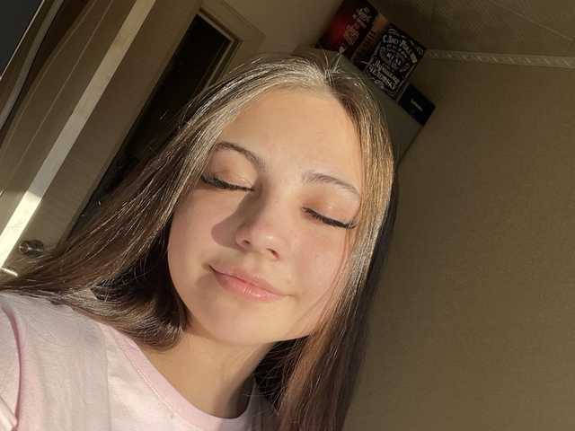 Profila foto IonaShay