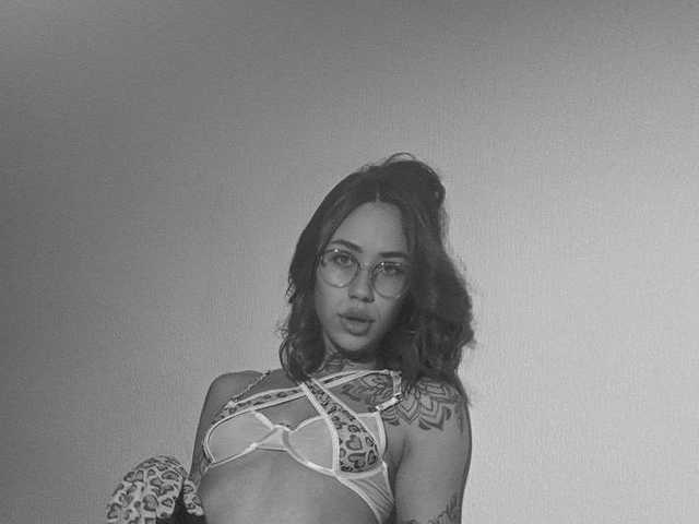 Profila foto v_-_-_v