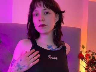 Erotiska video tērzēšana Ivy-Sin