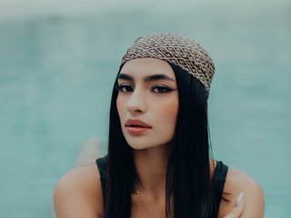 Erotiska video tērzēšana IzzyWild