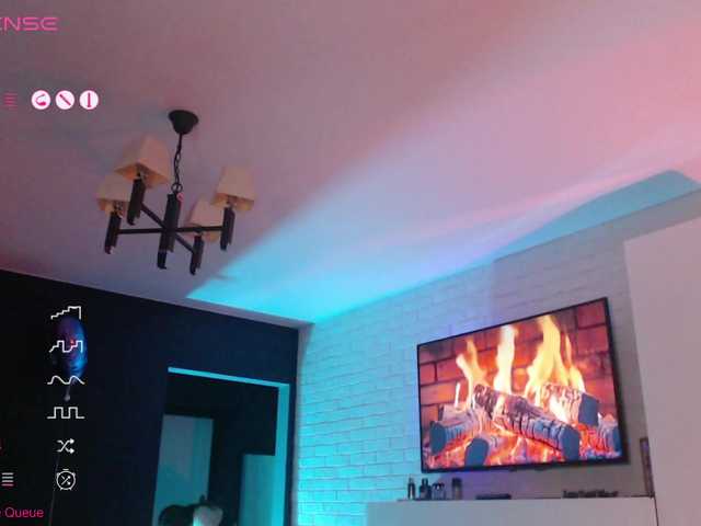 Apraides ekrānuzņēmumi Jade-Lumin