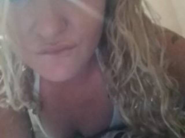 Apraides ekrānuzņēmumi Jasminexoxo