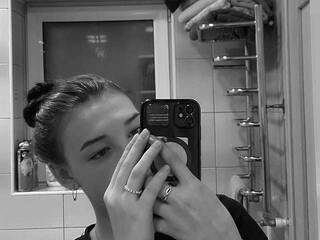 Erotiska video tērzēšana jeansharp