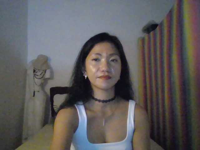 Fotogrāfijas TinaJade Join me for a hot private chat. Lets have fun together :-) #asian #massage #dancing #chatting #milf