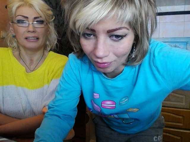 Fotogrāfijas JenniferHotba FOLLOW INSTAGRAM AND SNAP;) Goal- #milf #mature #blonde #couple #anal #russian #squirt #c2c #cum #smoke Tip to add at friendlist and for requests!