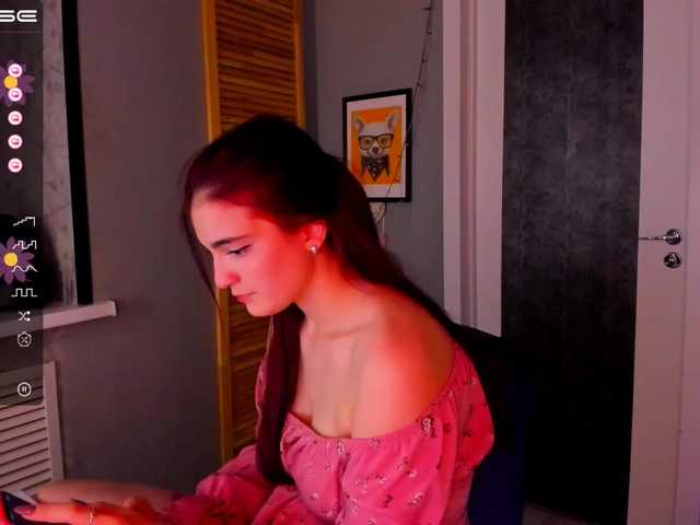 Apraides ekrānuzņēmumi JessicaMiles