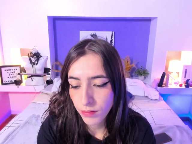 Apraides ekrānuzņēmumi JessieLee1