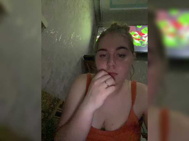 Apraides ekrānuzņēmumi JessieXShiny