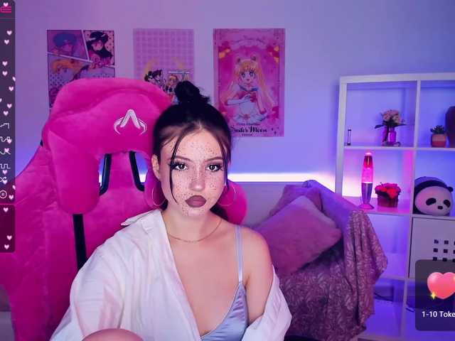 Apraides ekrānuzņēmumi JoaneMoris