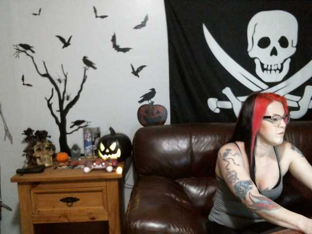 Fotogrāfijas Joesephine Creepypasta Halloween #tattoo #gamer #bigboobs #muscles #squirt