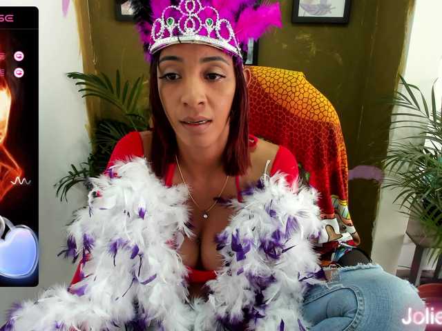 Fotogrāfijas JolieViolet Carnaval Rio show naked